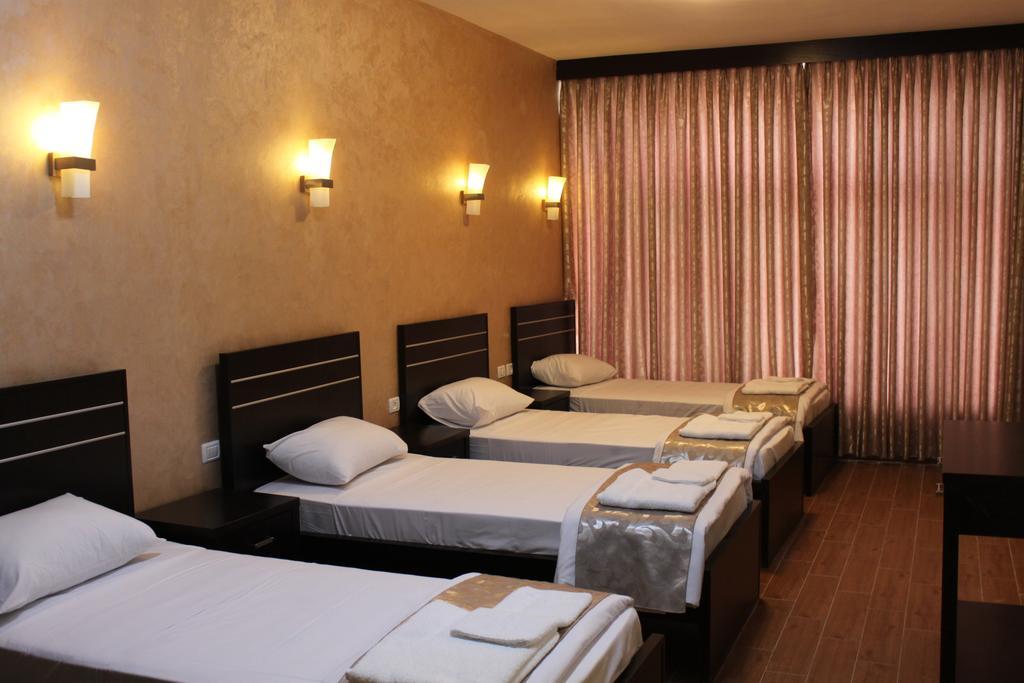 St Andrew'S Guesthouse - Ramallah Quarto foto